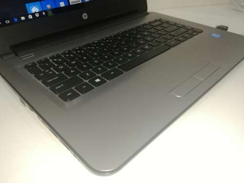 *STUNNING*HP NOTEBOOK 14-am006ni*7th GEN PENTIUM*N3710*4GB RAM*1000GB HDD*